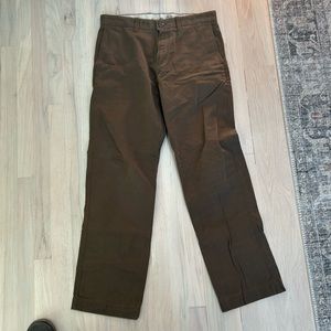 Mens Eddie Bauer Classic Fit